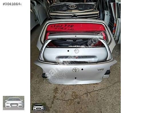 Toyota Yaris bagaj kapağı