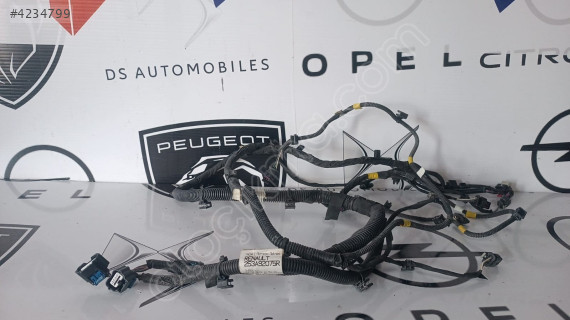 Renault Austral Ön Tampon park sensör Tesisatı  253A92075R