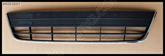 5N0853677H VW TİGUAN 12-17 ÖN TAMPON ORTA IZGARA KROMLU ORİJİNAL