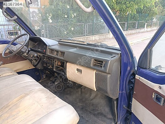 Mitsubishi l300 göğüs