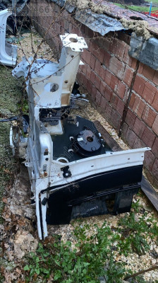 FORD TRANSİT SOL ÖN ÇEYREK ŞASE 2007 OTO FEDAİ