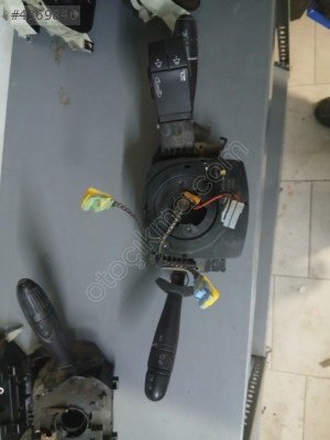 Renault laguna 2 sinyal silecek kolu