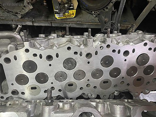 Mazda b2500 çıkma silindir kapak