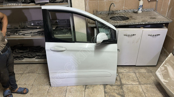2015-2021 FORD COURİER SAĞ ÖN KAPI ORJ ÇIKMA