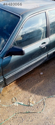 Mitsubushi galant sol ön kapı