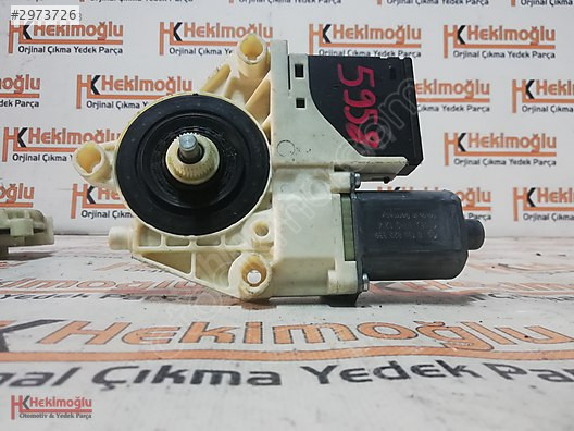 827310185R RENAULT FLUENCE MEGANE 3 CAM MOTORU SAĞ ARKA