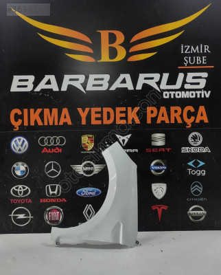 RENAULT CLİO 5 SOL ÖN ÇAMURLUK TEMİZ (2)