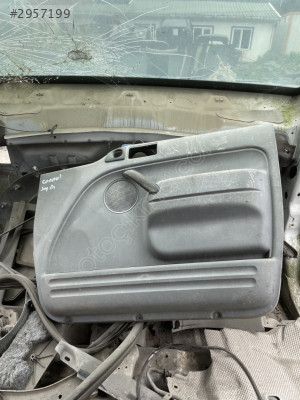 FORD CONNECT SAĞ ÖN KAPI DÖŞEMESİ