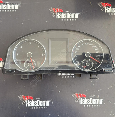 VW JETTA 1.6 TDI ÇIKMA GÖSTERGE PANELİ 5M0920870C
