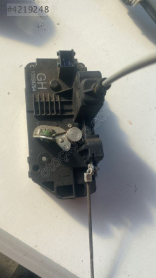 OPEL MERİVA SAĞ ARKA KAPI KİLİDİ.OTO ERKAN ÜNYE