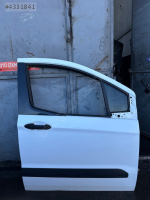 FORD COURİER ÇIKMA SAĞ ÖN KAPI