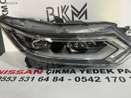 Nissan Qashqai J11 (2017-2021) Sağ Ön Far