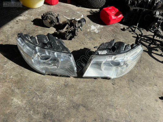 Skoda superb 10-13 sağ sol far