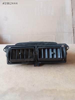 Ford Tanus fan paneli
