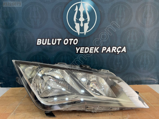 SEAT LEON SAĞ ÖN FAR 2013-2016 ORJİNAL ÇIKMA