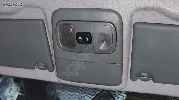 RENAULT MEGANE ORJİNAL ÇIKMA TAVAN LAMBASI
