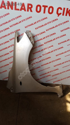 TOYOTA COROLLA D4D SAĞ ÖN ÇAMURLUK KAYHANLAR OTO ÇIKMA