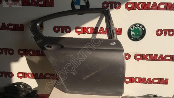 BMW F10 Sağ arka kapı