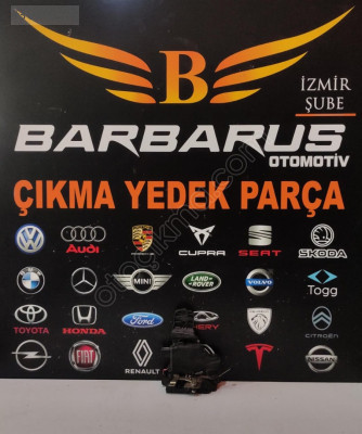 VOLKSWAGEN PASSAT B5 SOL ARKA KAPI KİLİDİ ÇIKMA