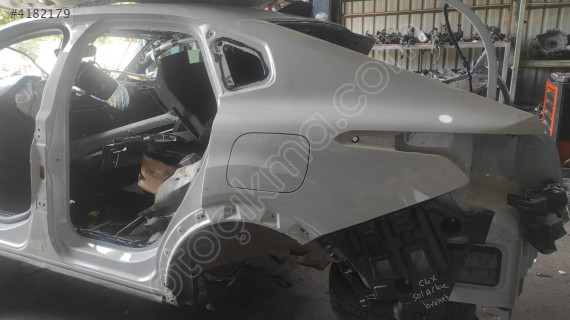 CİTROEN C4X SOL ARKA ÇAMURLUK KOMPLE