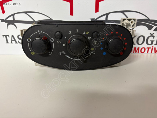 DACİA DOKKER KLİMA KONTROL PANELİ HAFİF KUSURLU