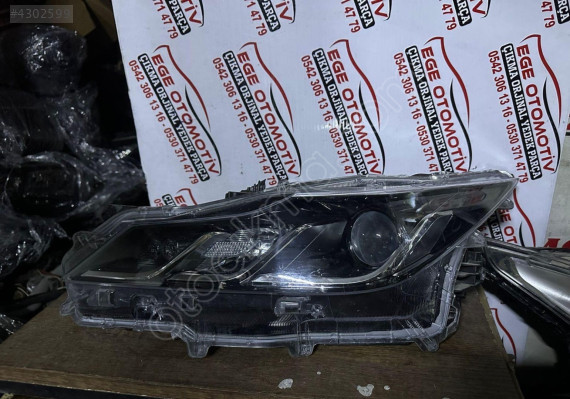 2019/2024 TOYOTA COROLLA SAĞ SOL FAR ORJINAL HATASIZ