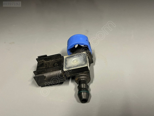 DODGE RAM YAKIT BASINÇ SENSÖRÜ ORJİNAL SIFIR 68210332AA