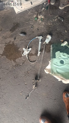 Bravo sağ arka cam kirkosu