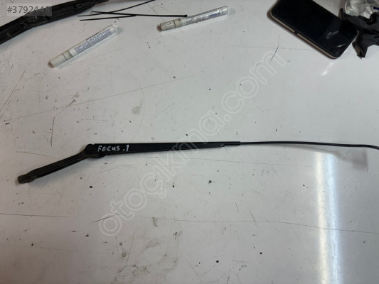FORD FOCUS SİLECEK KOLU SAĞ