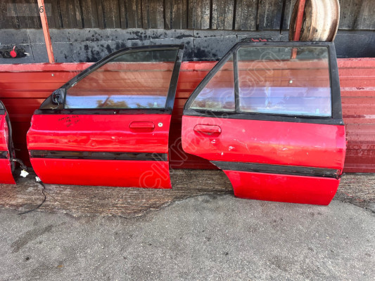 MAZDA 323 HB ÖN ARKA KAPI CAMLARI ÇIKMA ORJİNAL HATASIZ