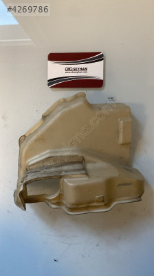 1K0837350 golf 5 jetta sağ ön kapı kilidi koruma kapağı