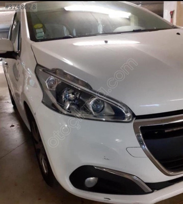Peugeot 208 tüm Orjinal çıkma-yeni parçaları 9817587680