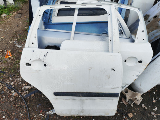 2003 POLO SAĞ ARKA KAPI