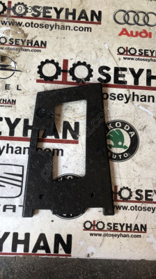 Opel Corsa D sağ arka direk kaplaması iç süngeri