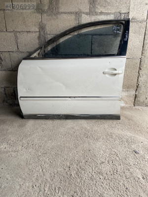 1996/2000 Volswagen Passat B5 Sol Ön Kapı Orjinal Çıkma