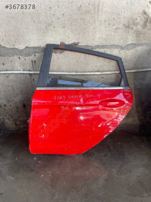 FORD FİESTA SOL ARKA KAPI ÇIKMA ORJİNAL