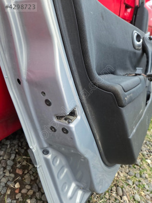 Megane 2 Orjinal Sağ - Sol Kapı Kilidi