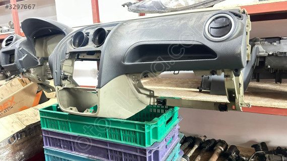 Ford Fiesta 2006-2009 ön göğüs
