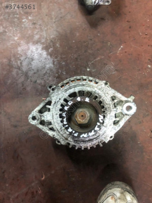 Nissan primera şarj dinamosu