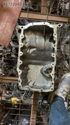 03L103603 2011-2016 audi a4 yağ karteri