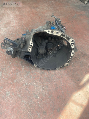 TOYOTA YARİS 1.3 MANUEL ŞANZIMAN ÇIKMA ORJİNAL