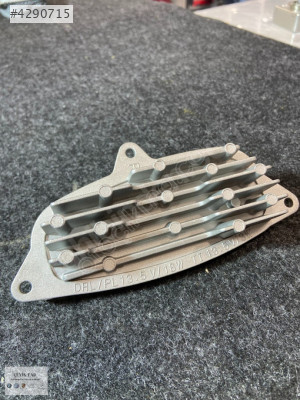 AUDİ Q2 GÜNDÜZ LED BEYİN SAĞ SOL