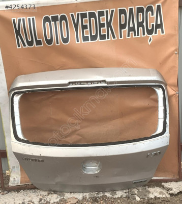 hyundai i30 bagaj kapağı