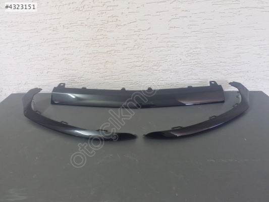 W205 C200 AMG ÖN TAMPON NİKELAJ SETİ SİYAH SIFIR 2014-2018