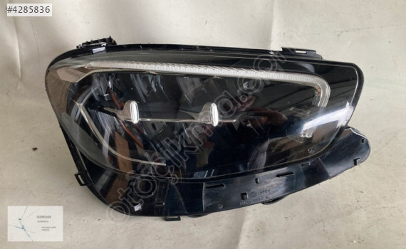 MERCEDES E W213 FAR SAĞ MAKYAJLI