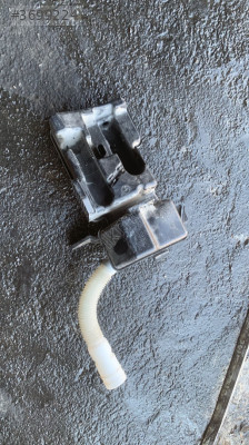 5N0955453 orjinal hatasız vw tiguan ön cam su bidonu