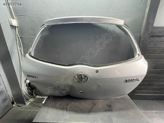 TOYOTA YARİS 2007 2011 ARKA BAGAJ KAPAĞI ÇIKMA ORJİNAL