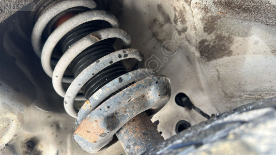 Volkswagen caddy 04-11 sol amartisör ve yay