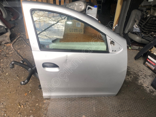 renault clio symbol çıkma sağ ön kapı