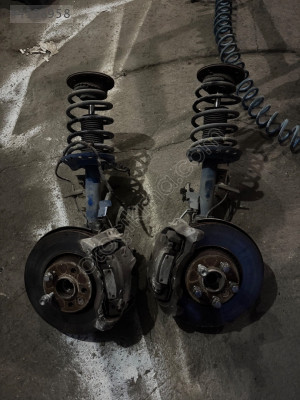 Volvo s80 sağ ön taşıyıcı komple 2007-2016